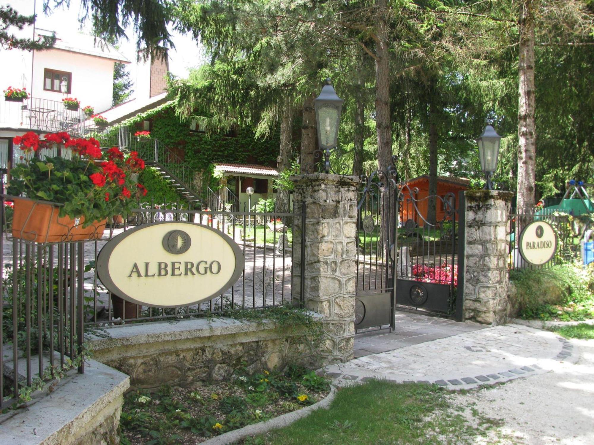 Lh Albergo Il Paradiso Pescasseroli Ngoại thất bức ảnh