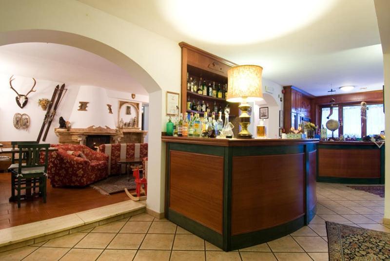 Lh Albergo Il Paradiso Pescasseroli Ngoại thất bức ảnh