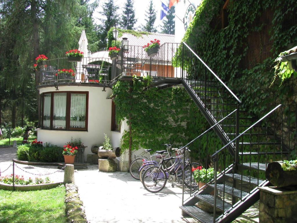 Lh Albergo Il Paradiso Pescasseroli Ngoại thất bức ảnh