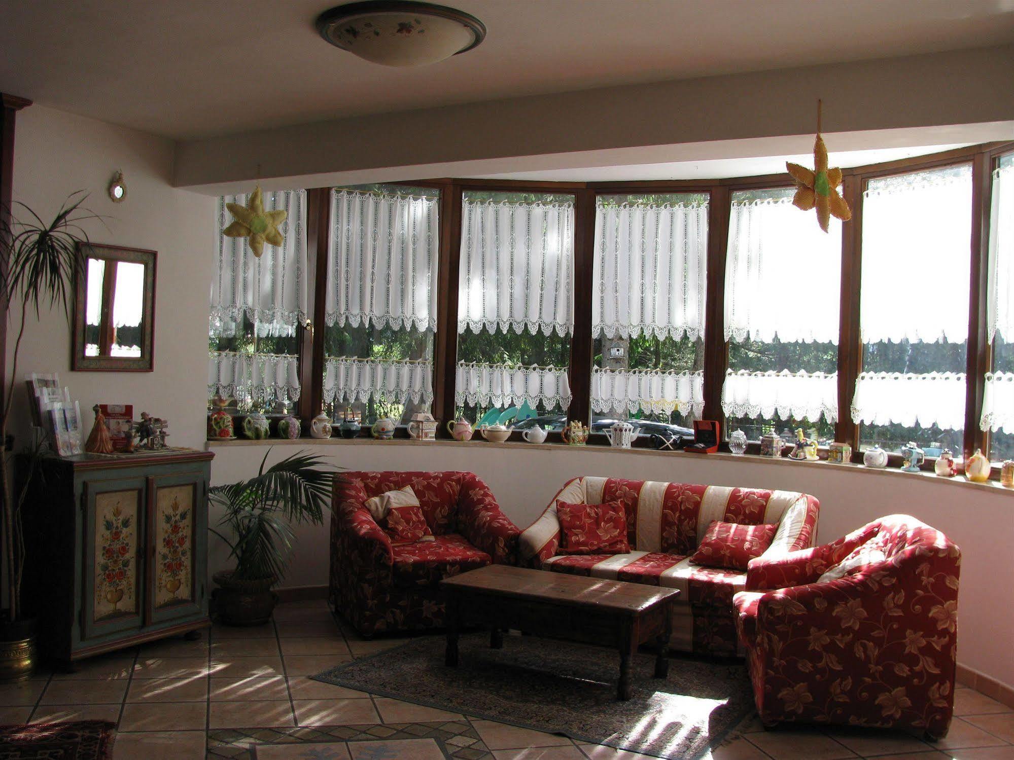 Lh Albergo Il Paradiso Pescasseroli Ngoại thất bức ảnh