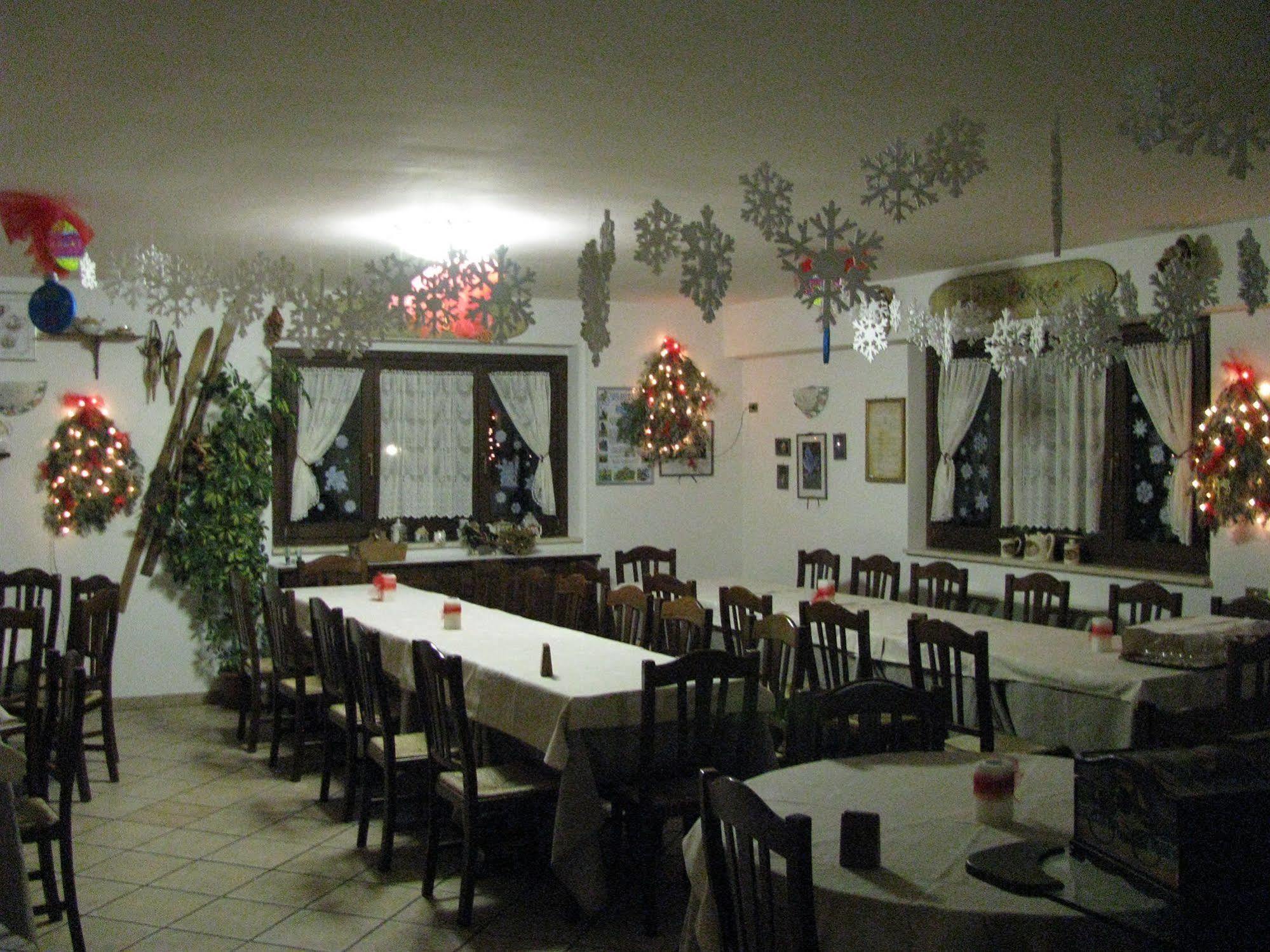 Lh Albergo Il Paradiso Pescasseroli Ngoại thất bức ảnh