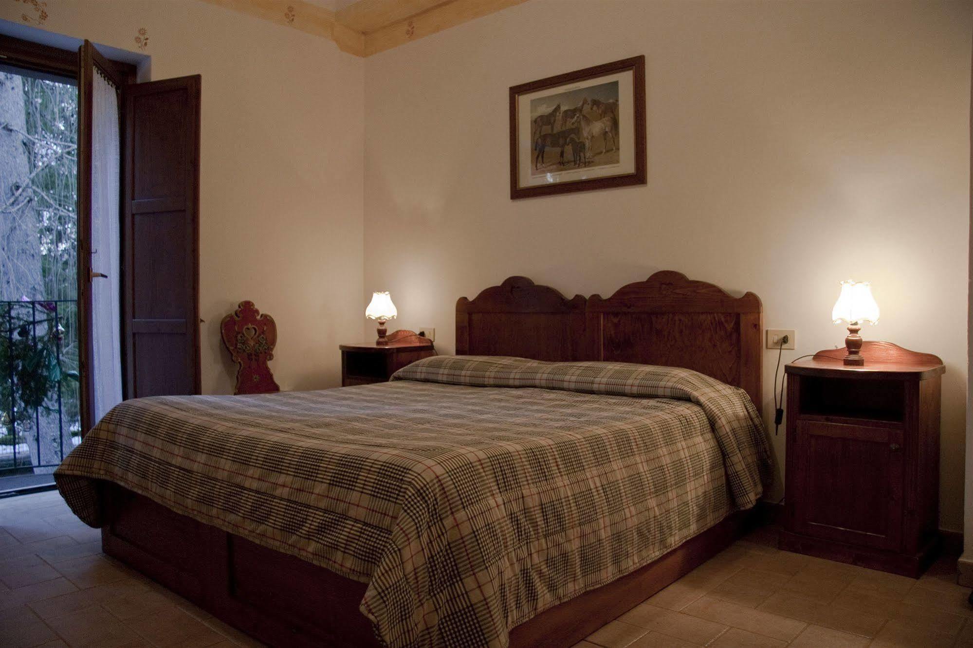 Lh Albergo Il Paradiso Pescasseroli Ngoại thất bức ảnh